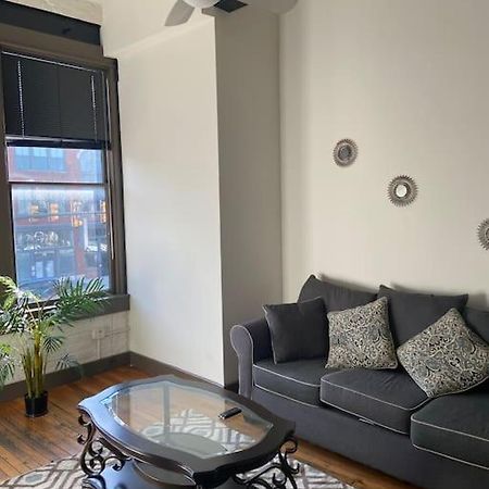 Charming 2 Bedroom Apartment Near Vcu Richmond Exterior foto